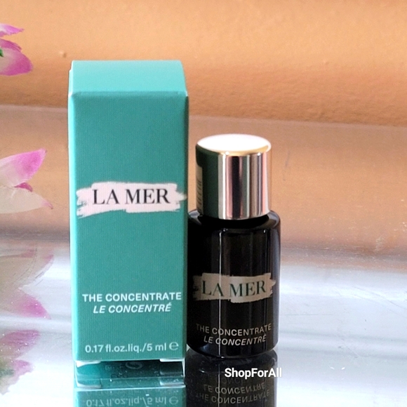 La Mer The Concentrate 0.17oz/5ml - Picture 2 of 3